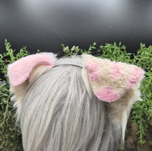 Load image into Gallery viewer, Strawberry Cream Rounded Puppy