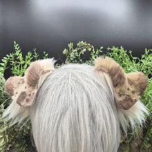 Load image into Gallery viewer, Mismatched Sculpted Puppy