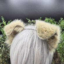 Load image into Gallery viewer, Sandy Blonde Rounded Puppy