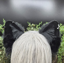 Load image into Gallery viewer, Black Rounded Puppy