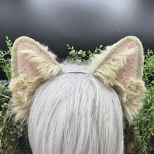 Load image into Gallery viewer, Sandy Blonde Rounded Puppy